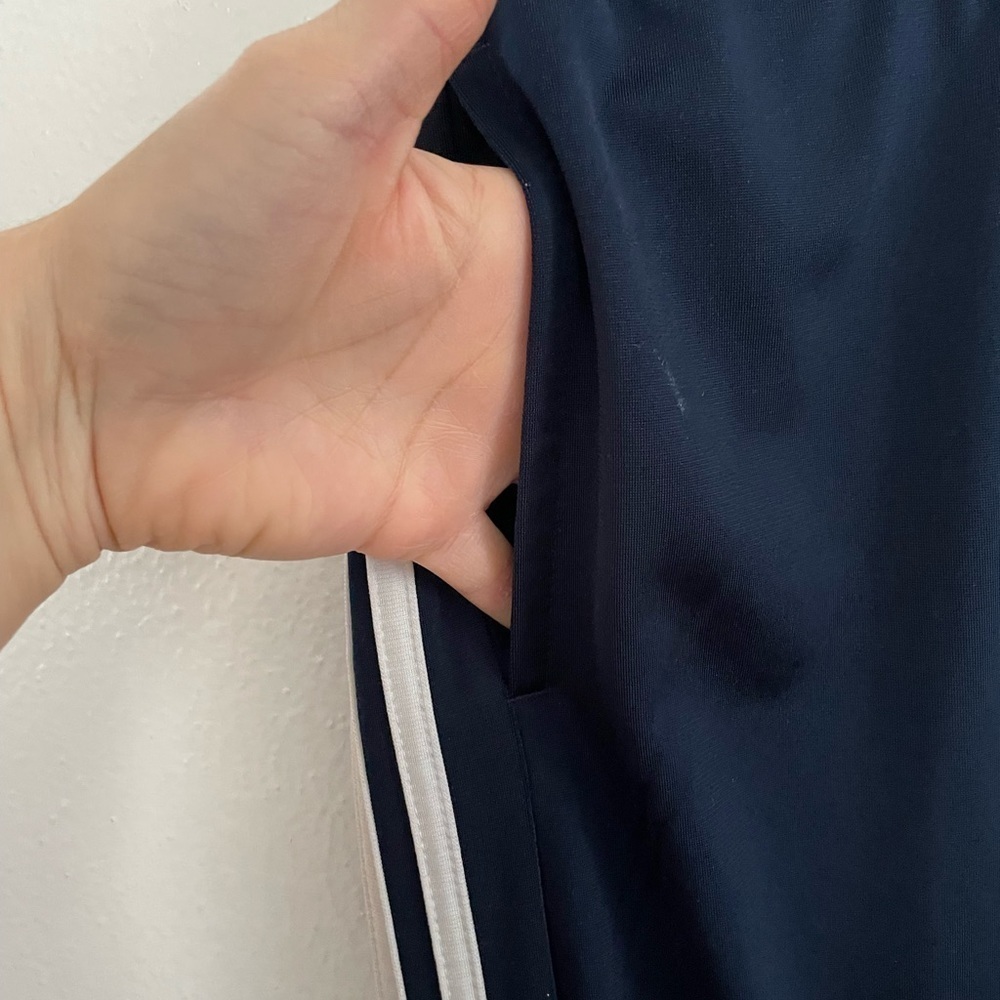 Adidas Joggers Size Medium Navy Blue - Picture 6 of 7